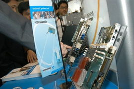 英特爾亮相2004中國(guó)國(guó)際通信展 以創(chuàng)新計(jì)算力驅(qū)動(dòng)通信未來(lái)